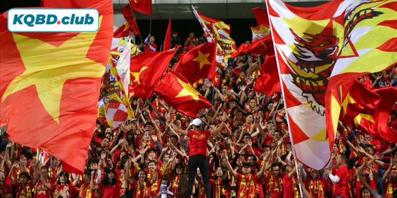 Cơn sóng áo đỏ sao vàng cuồng nhiệt, khẳng định tinh thần dân tộc và niềm tự hào trên đấu trường quốc tế Cơn sóng áo đỏ sao vàng cuồng nhiệt, khẳng định tinh thần dân tộc và niềm tự hào trên đấu trường quốc tế